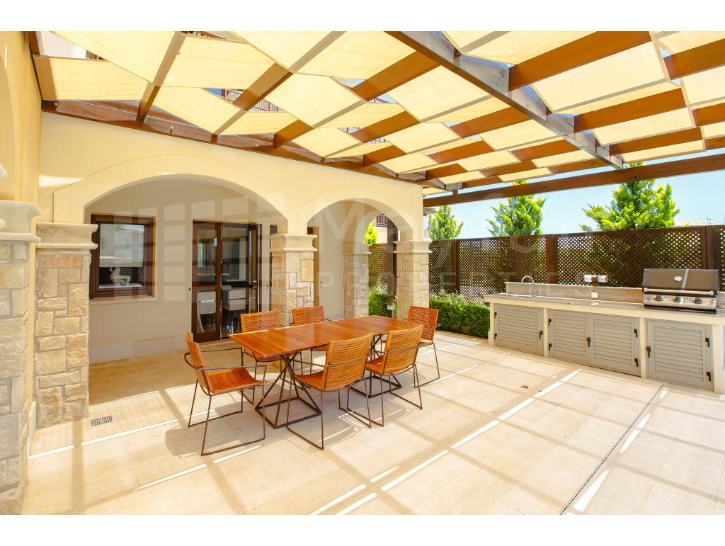 Luxury 3-Bedroom Sea View Villa in Alexander Heights, Aphrodite Hills