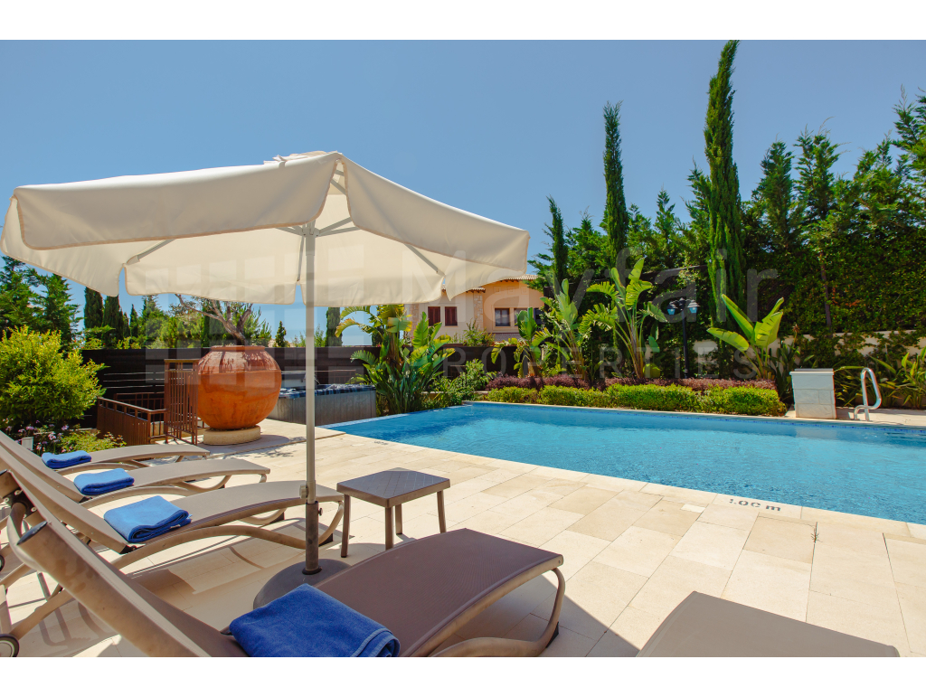 Luxury 3-Bedroom Sea View Villa in Alexander Heights, Aphrodite Hills