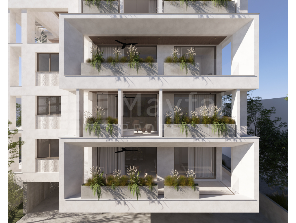 2-Bedroom Top Floor Apartment in Town Centre For Sale