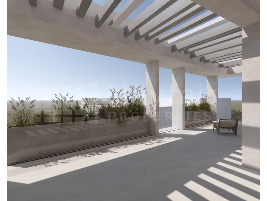 2-Bedroom Top Floor Apartment in Town Centre For Sale