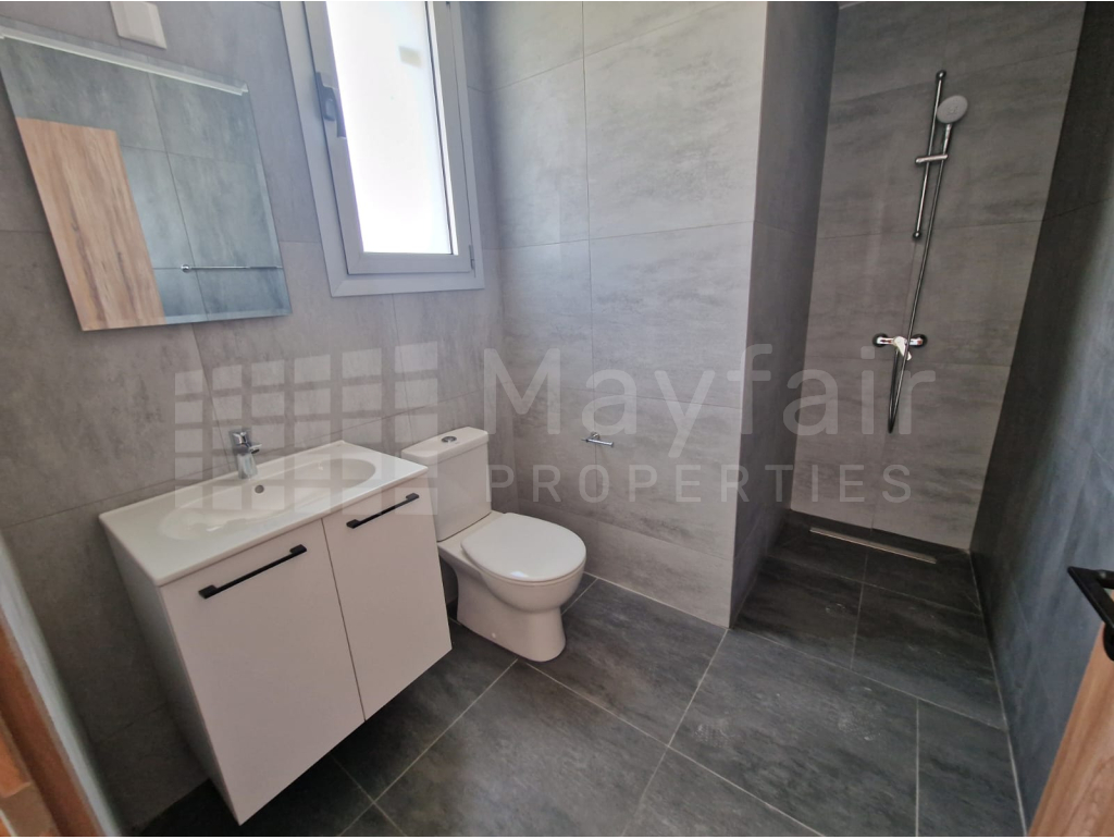 Ready to move in 2 Bedroom Penthouse with Roof Garden near Sklavenitis