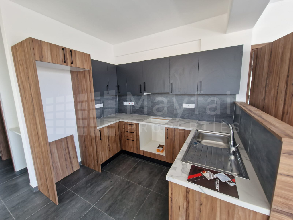 Ready to move in 2 Bedroom Penthouse with Roof Garden near Sklavenitis