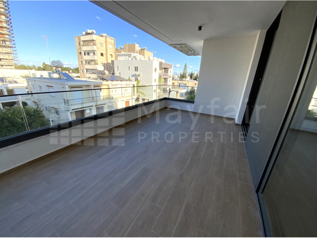 Key Ready 2 Bedroom Penthouse with Roof Garden