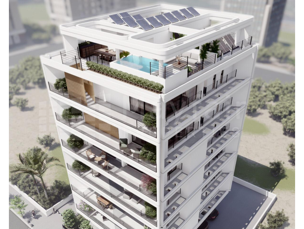 3 Bedroom Whole Floor Apartment For Sale in Makenzie