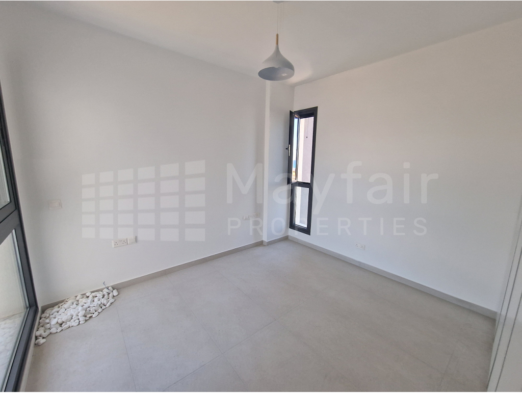 Key Ready 2-Bedroom Sea View Penthouse with a Pool in Makenzie