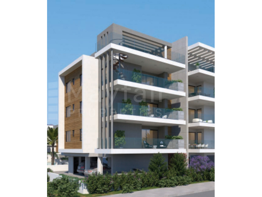 2-Bedroom Maisonette with Communal Pool in Pyrgos