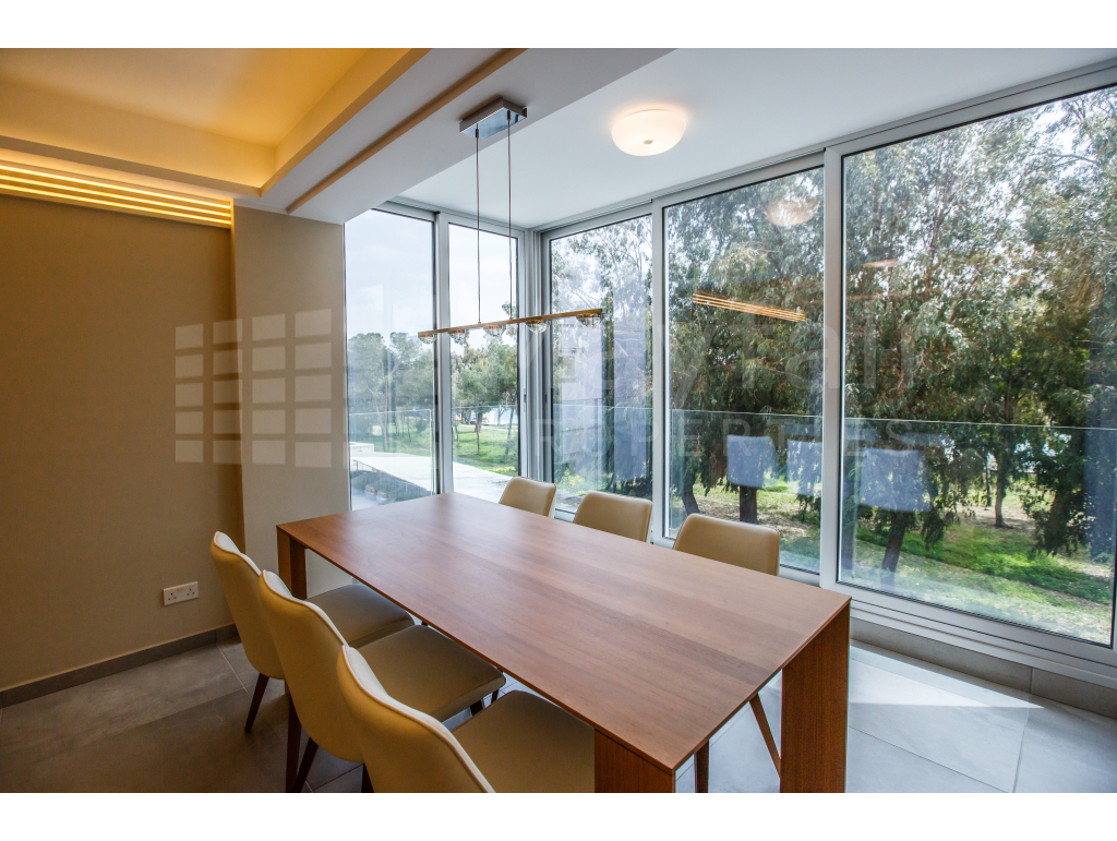 Seafront 3-Bedroom Apartment in Dasoudi Park, Limassol 