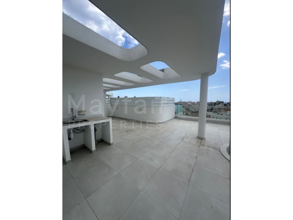 Key Ready Top-Floor 3-Bedroom Apartment with Communal Pool for Sale