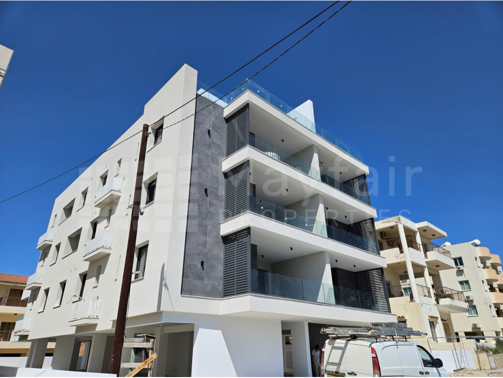 2 Bedroom Key Ready Top-Floor Apartment with Roof Garden