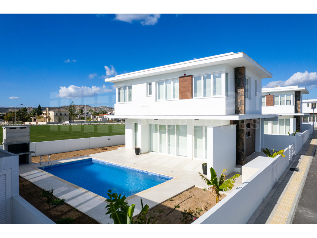 Key Ready Three Bedroom Detached House in Pyla