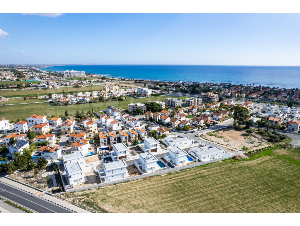 Key Ready Three Bedroom Detached House in Pyla