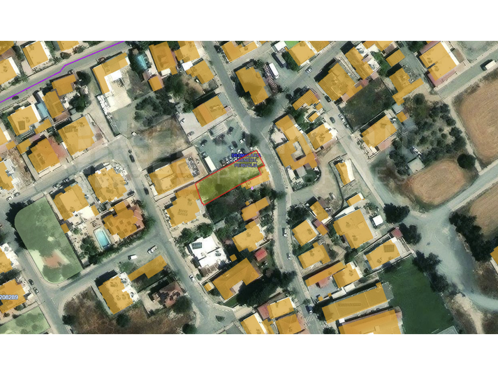Residential Plot With License For 6 Flats in Pervolia 