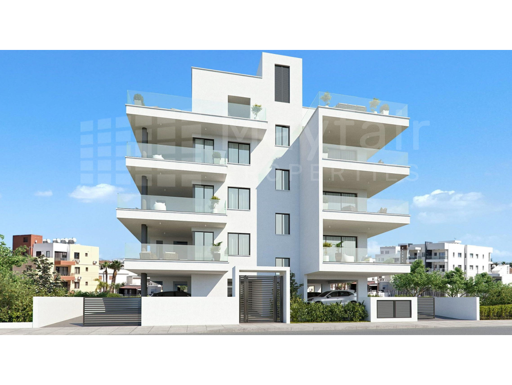 3-bedroom Penthouse in Kamares For Sale