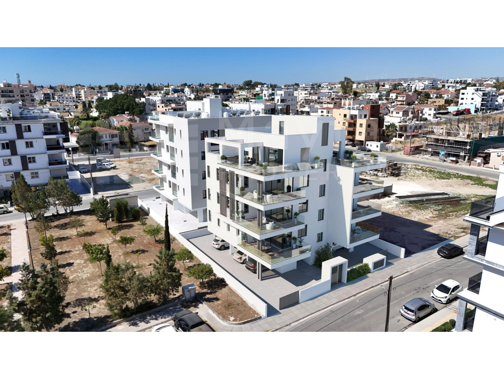 3-bedroom Penthouse in Kamares For Sale