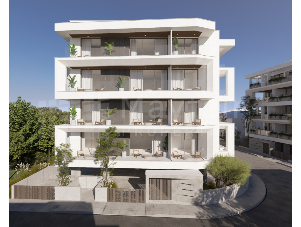 2-bedroom Top Floor Apartment for Sale in Town Centre
