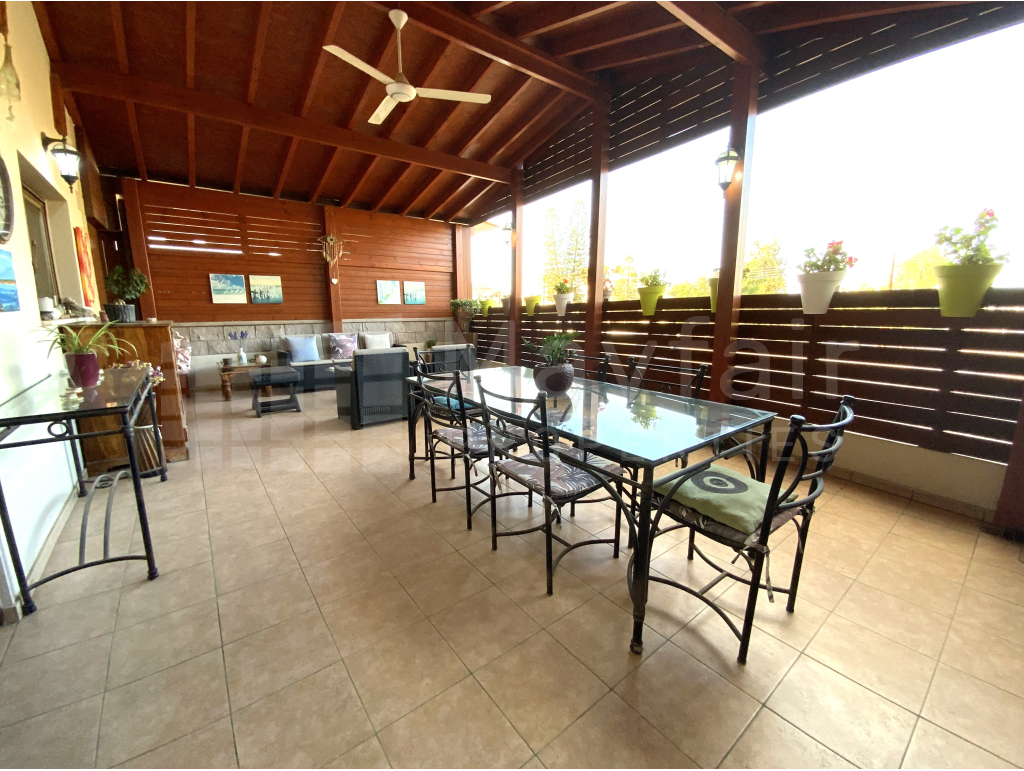 4 Bedroom Detached House