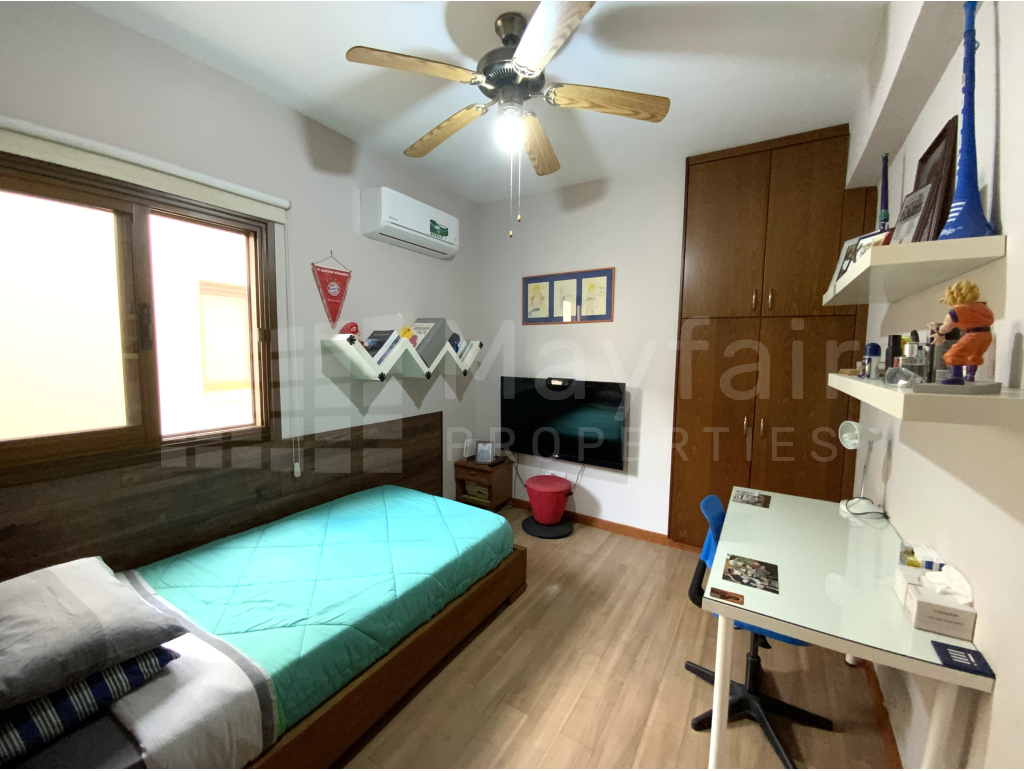4 Bedroom Detached House