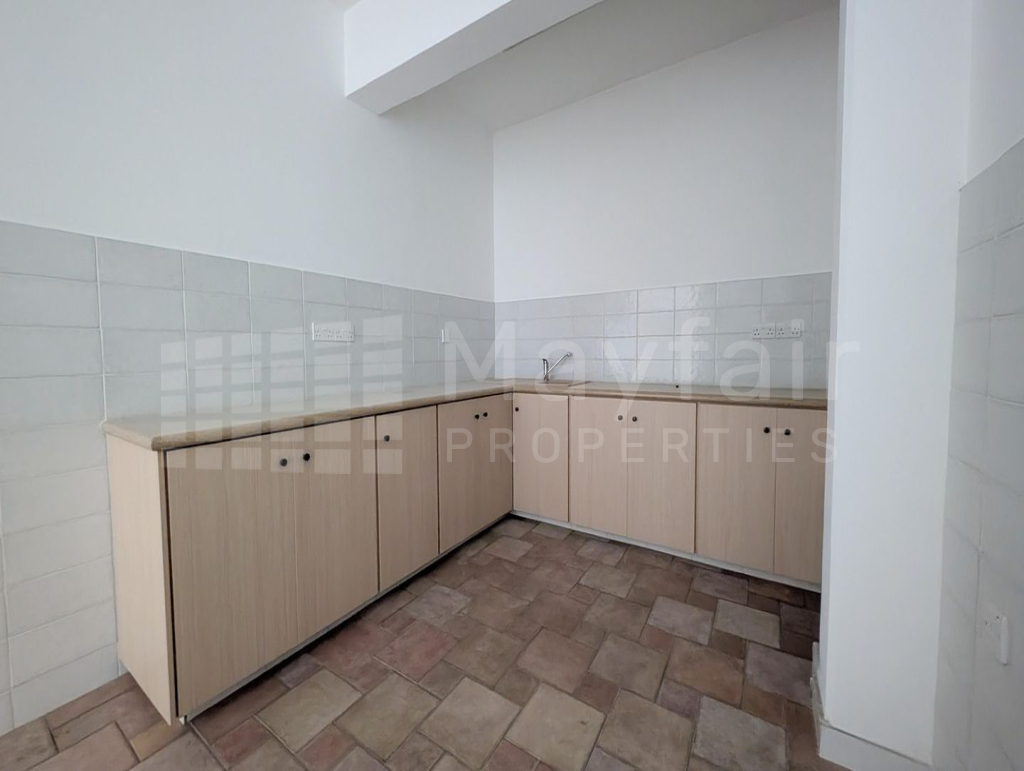 Spacious Two-Storey Home with Basement  Workshop in Zoopigi, Limassol