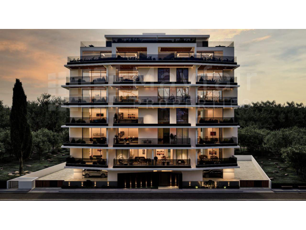 3 Bedroom Penthouse with Roof Garden and Private Pool