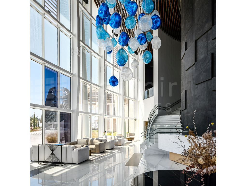 Luxury 5 Bedrooms Penthouse on 25th Floor for Sale 