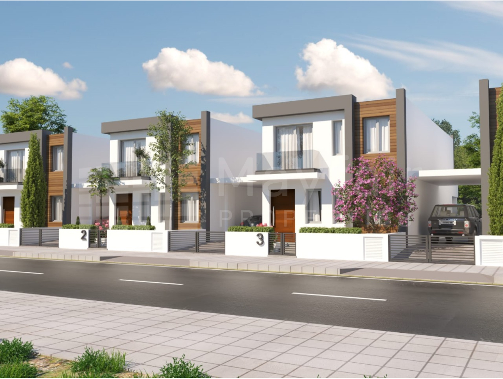 4-bedroom House with Pool in Livadia for Sale
