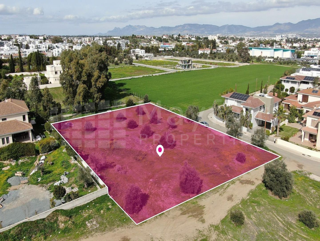 (Share) Residential field in Strovolos, Nicosia
