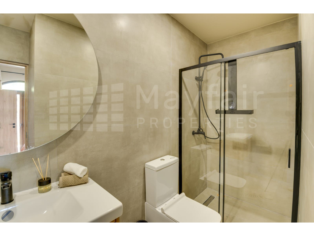 5 Bedroom Beachfront Villa for Sale in Protaras