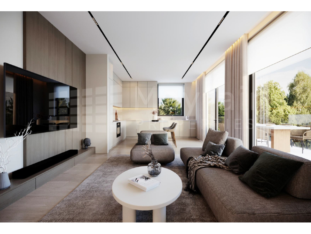 2-Bedroom Penthouse with Roof Garden near Salina Park
