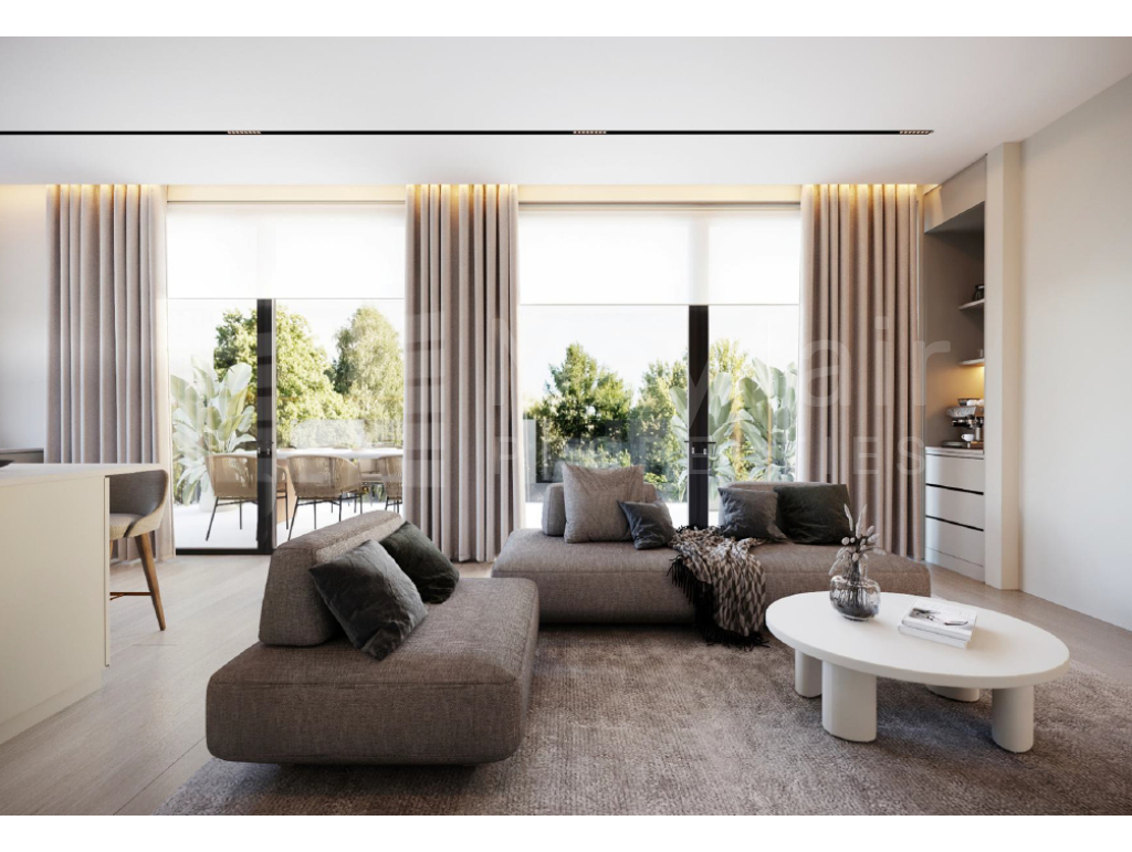 2-Bedroom Penthouse with Roof Garden near Salina Park