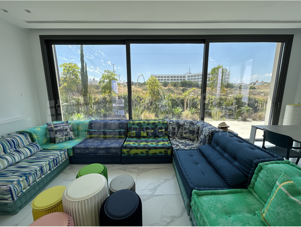 3 Bedroom Fully Furnished Villa with Private Pool for Sale in Protaras