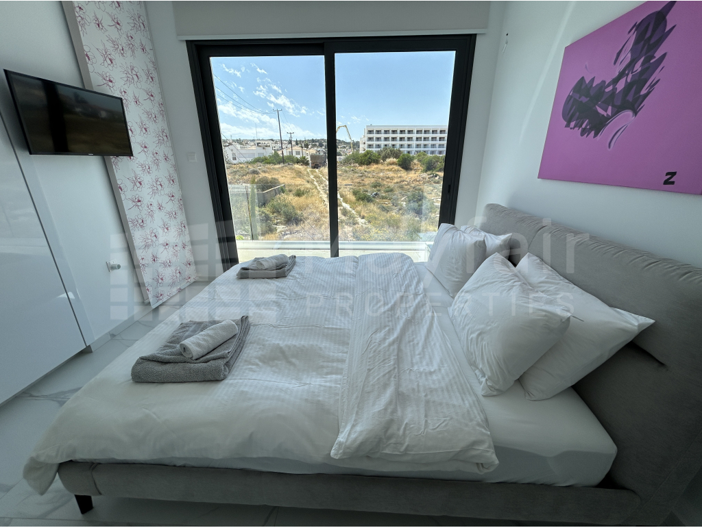 3 Bedroom Fully Furnished Villa with Private Pool for Sale in Protaras
