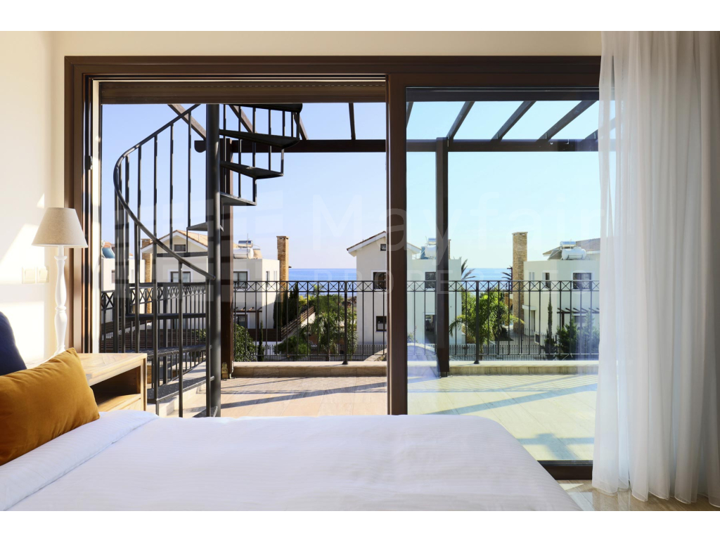 5 bedrooom Beach Villa in Ayia Thekla for Sale