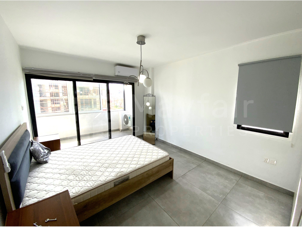 3 Bedroom Flat in Spyrou Kyprianou for Rent