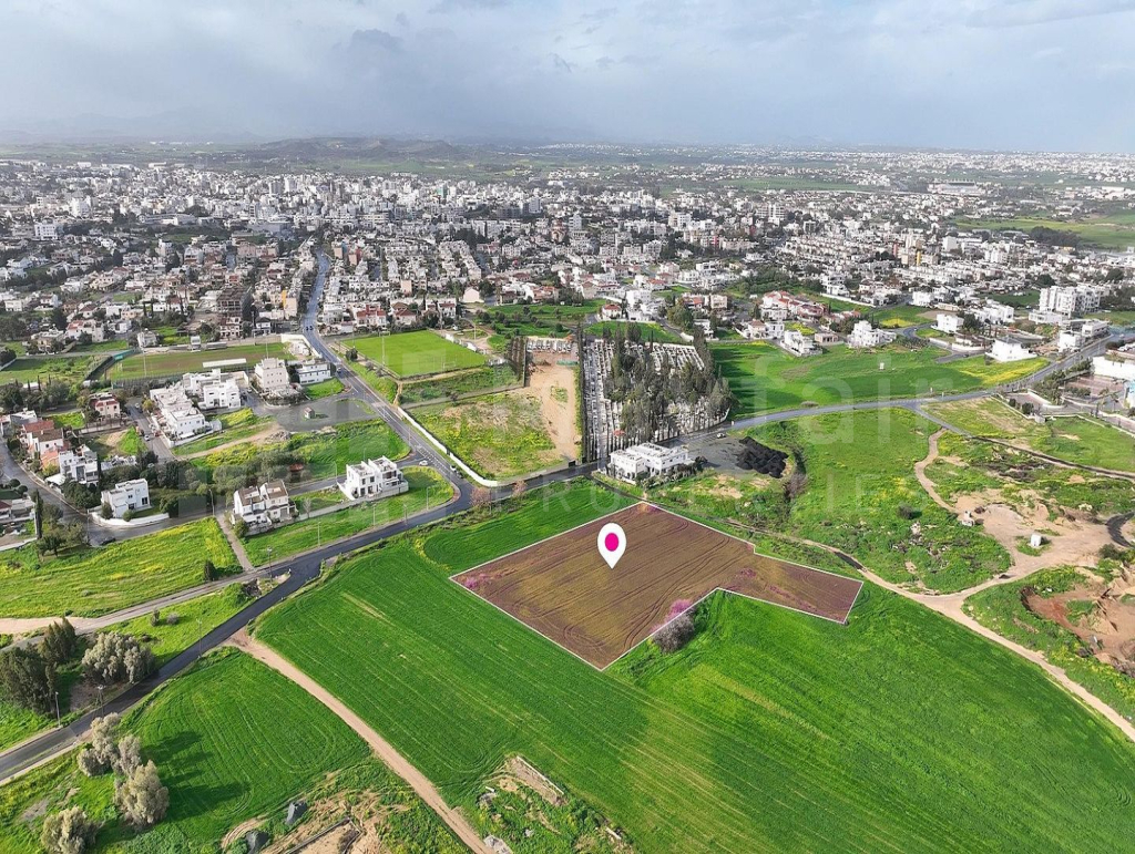 (Share) Residential field in Geri, Nicosia