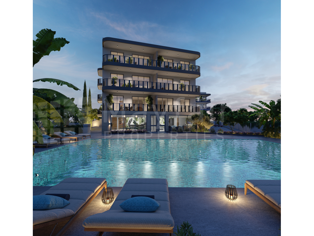 2-Bedroom Penthouse in Oroklini For Sale