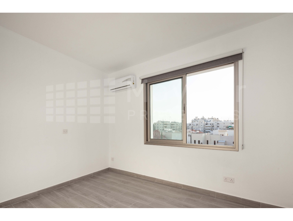 3 Bedroom Penthouse with Roof Garden for Rent in Chrysopolitissa