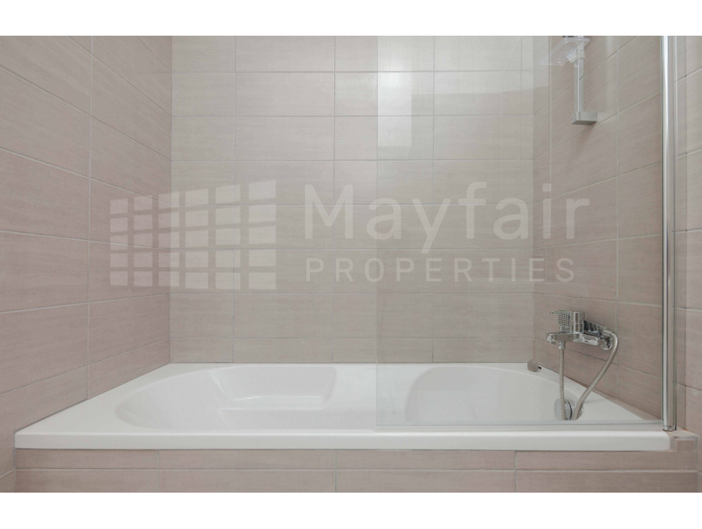 3 Bedroom Penthouse with Roof Garden for Rent in Chrysopolitissa