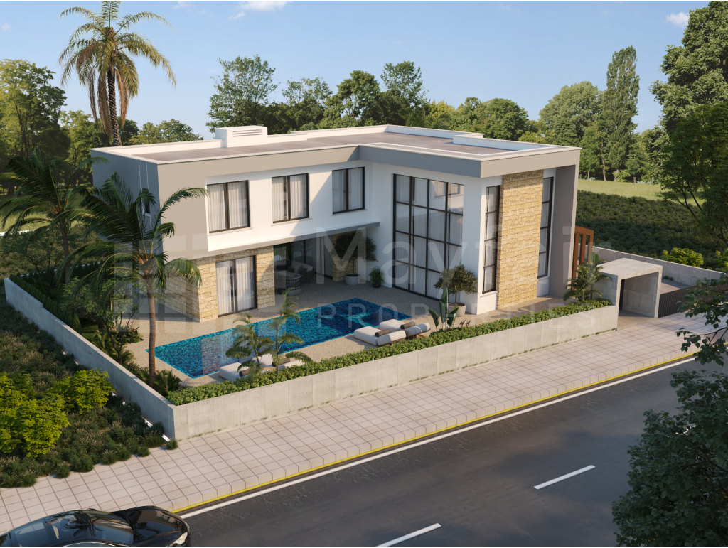 5-Bedroom Villa with Pool for Sale in Livadia