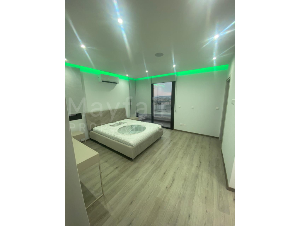 3-bedroom House with Pool for Sale in Pyla