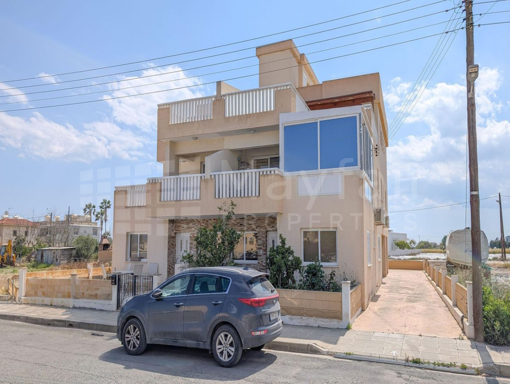 Three-Bedroom Apartment in Kiti, Larnaka