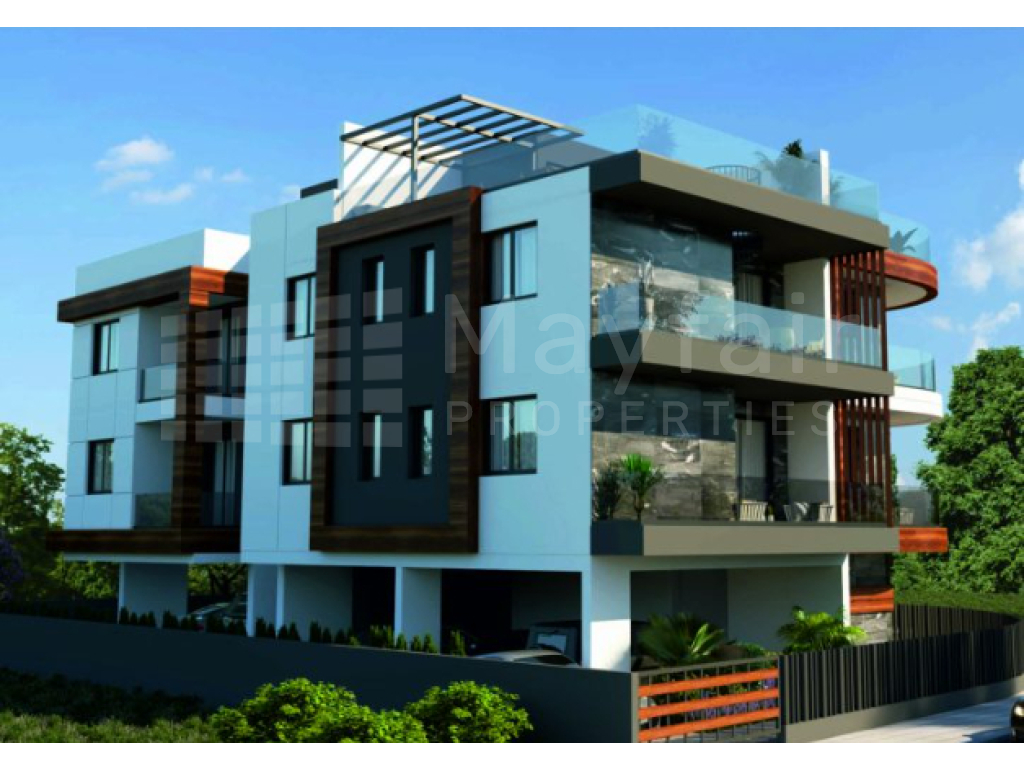 3 Bedroom Penthouse in Livadia For Sale