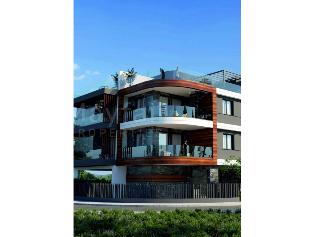 3 Bedroom Penthouse in Livadia For Sale