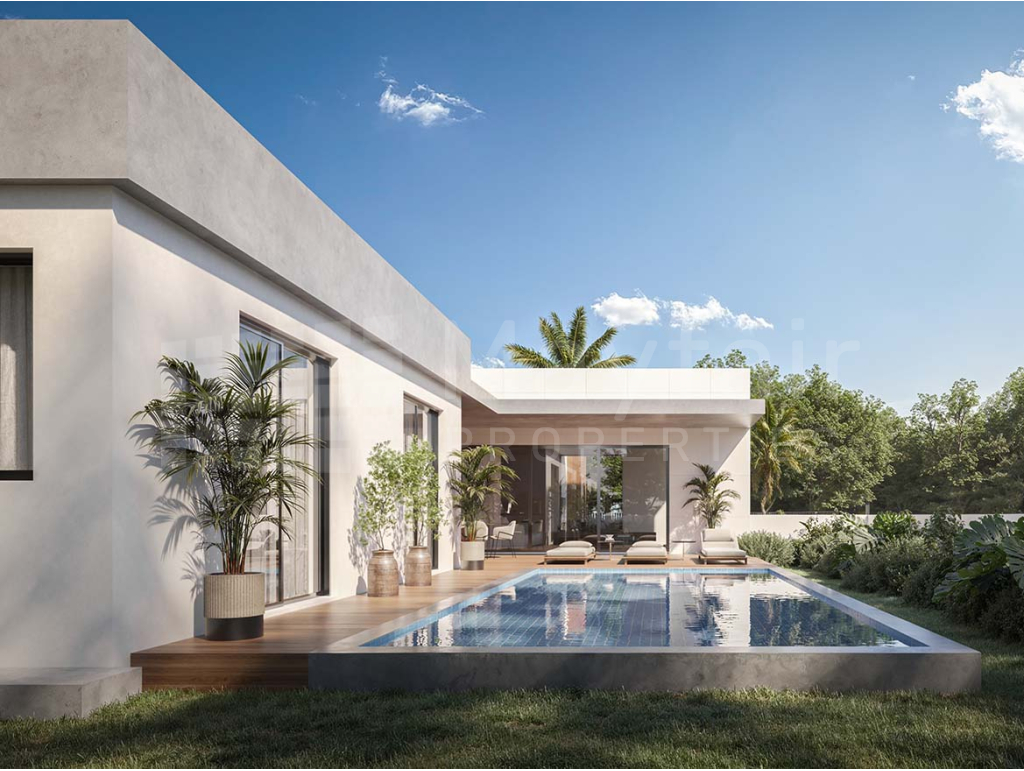 5-bedroom Luxury Bungalow in Livadia for Sale 