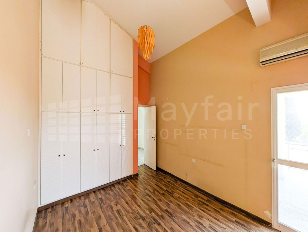 Three-Bedroom House in Parekklisia, Limassol
