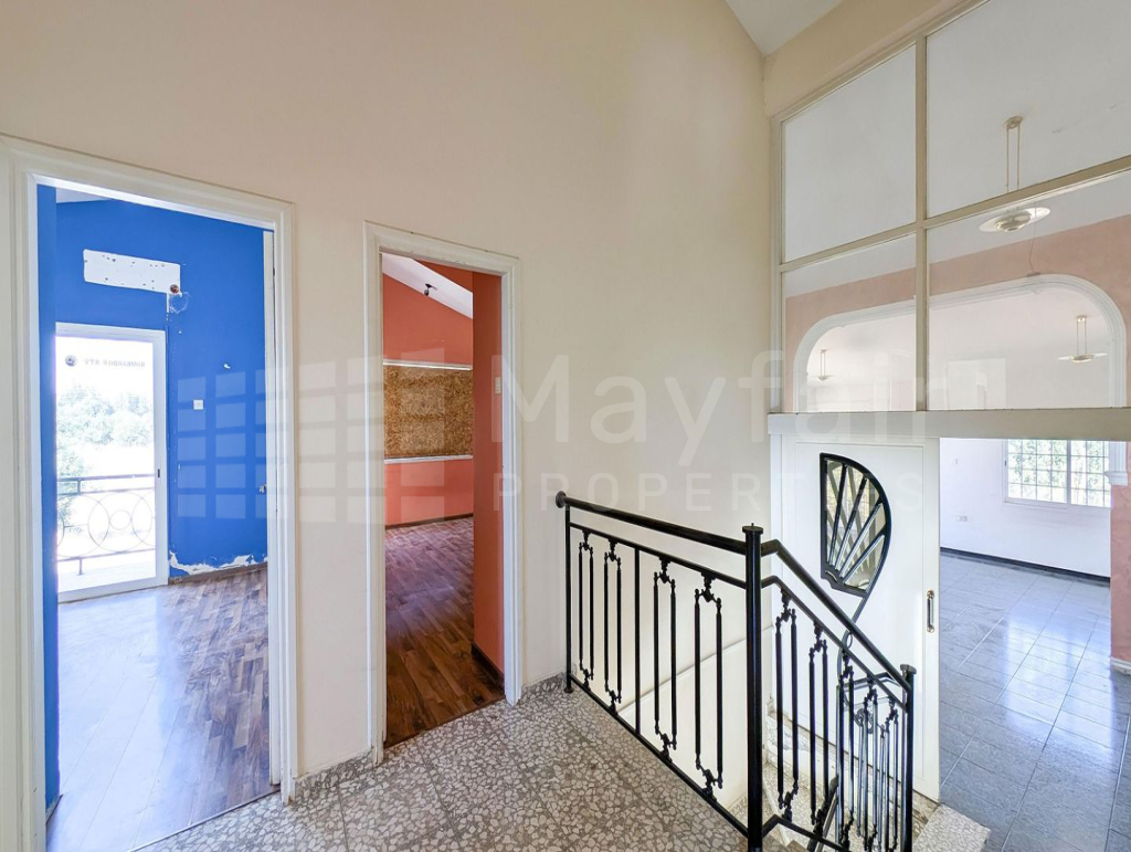 Three-Bedroom House in Parekklisia, Limassol