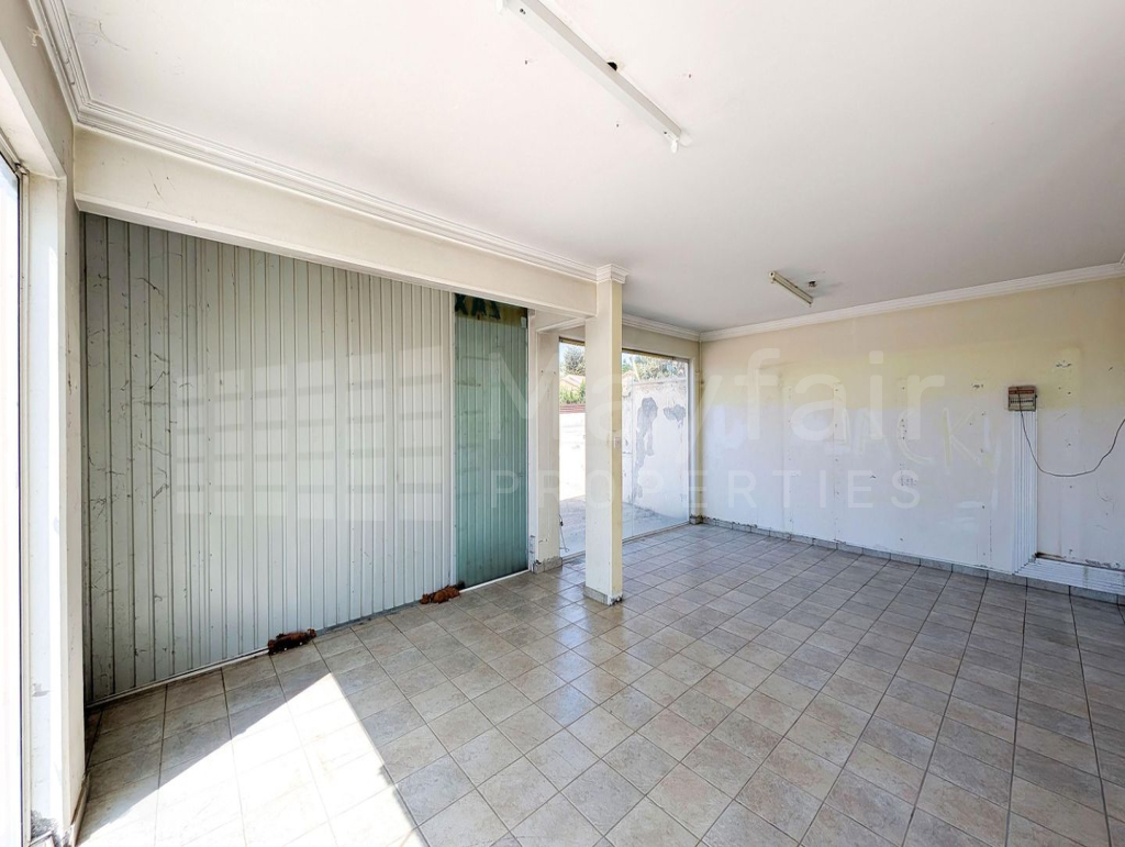 Three-Bedroom House in Parekklisia, Limassol
