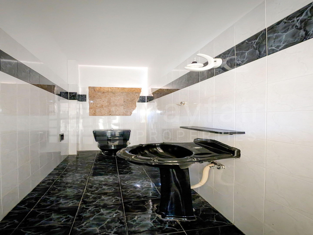 Three-Bedroom House in Parekklisia, Limassol