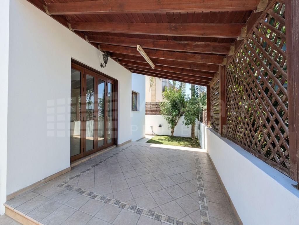 Three-Bedroom House with Attic in Agia Paraskevi, Lakatamia, Nicosia