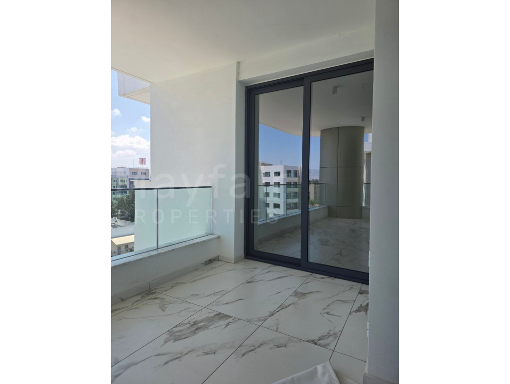 3-bedroom Top Floor Apartment for Sale in Strovolos