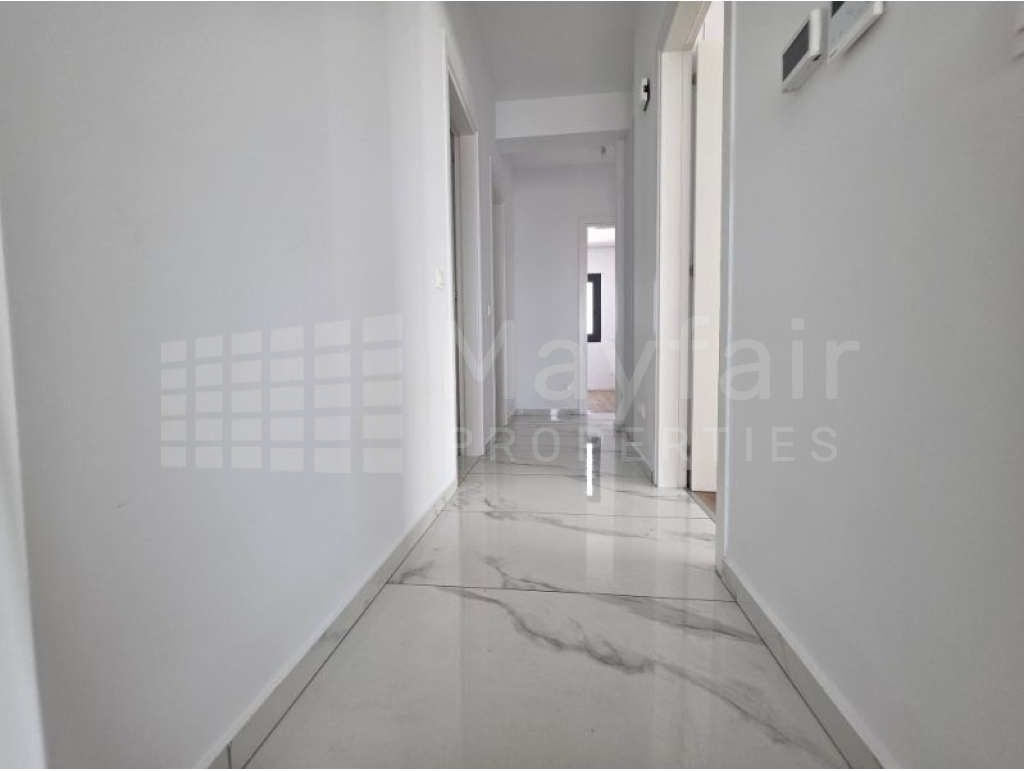 3-bedroom Top Floor Apartment for Sale in Strovolos